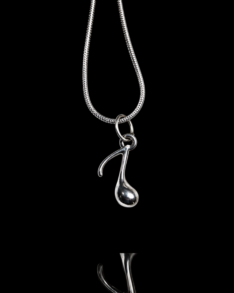Elegant Music Note Pendant