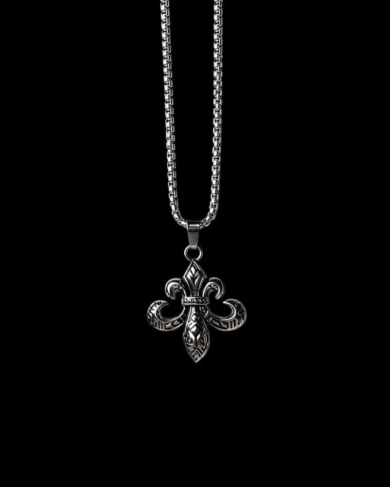 Royal Fleur Pendant