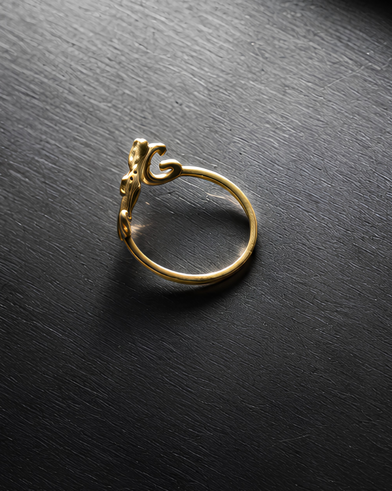 Golden Fleur Ring