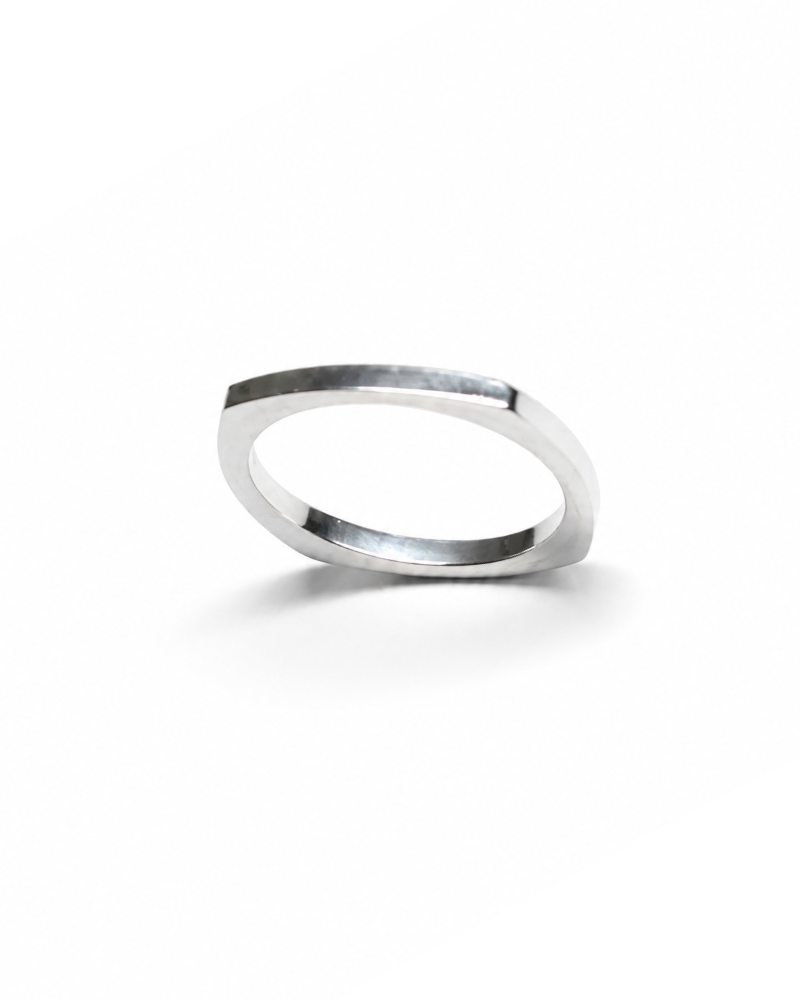 Edgeform Silver Ring