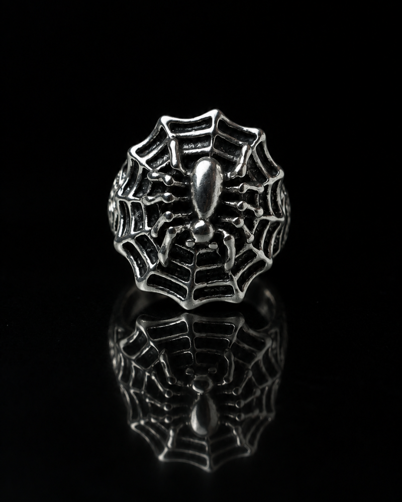 Dark weave ring