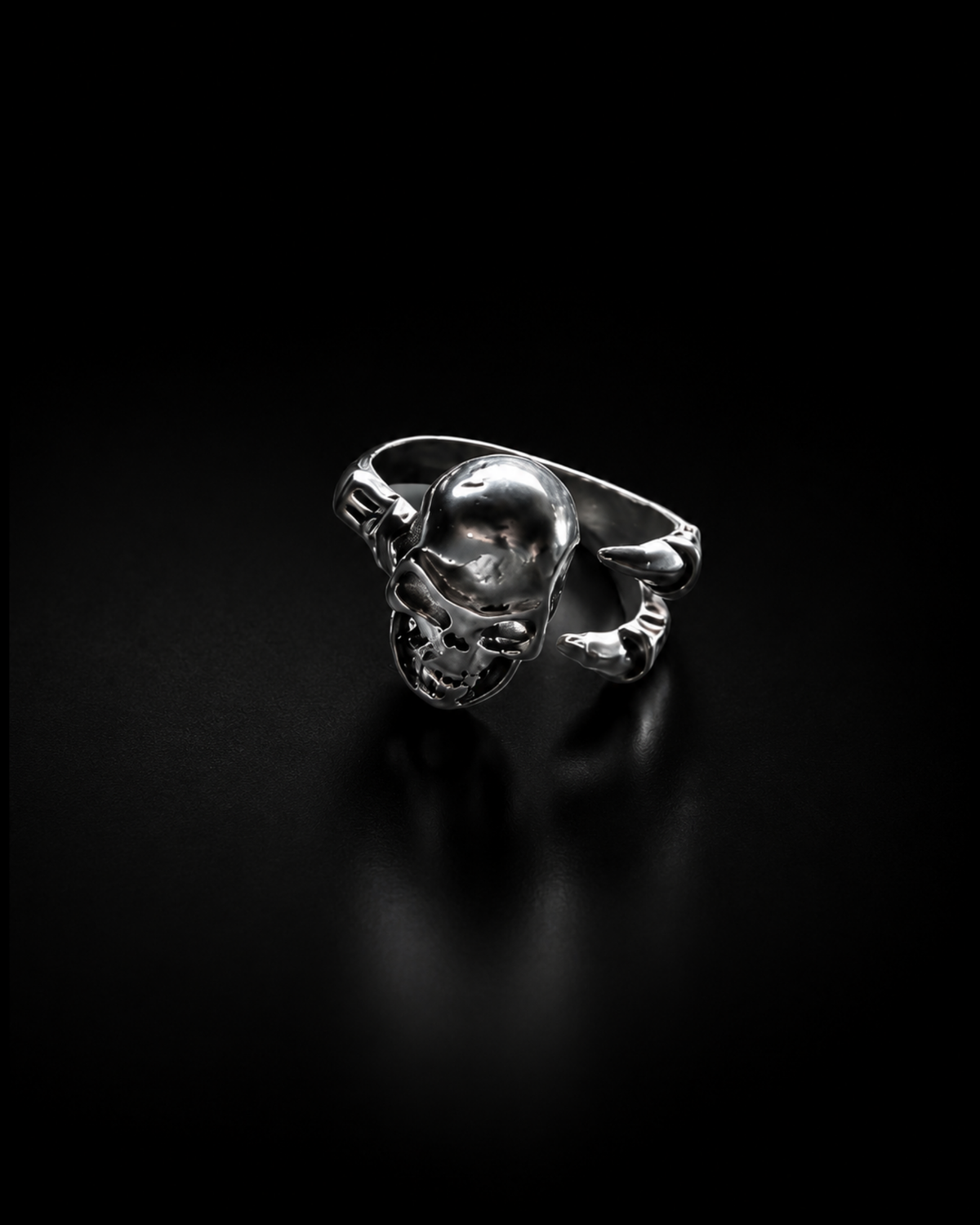 Skull Sovereign Ring