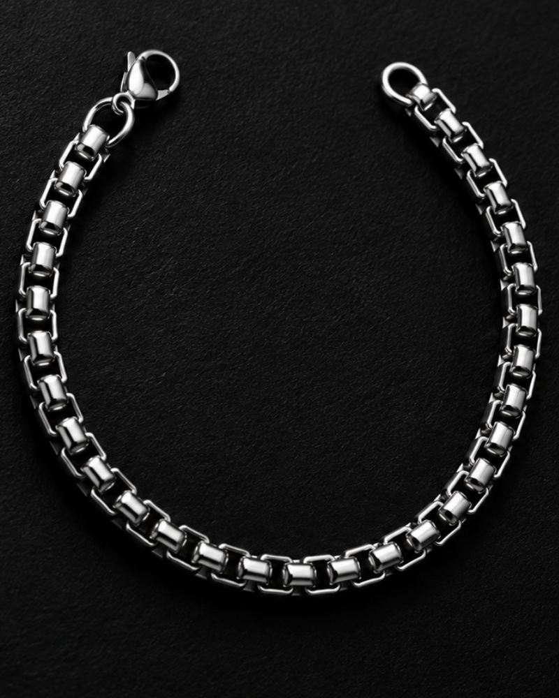 Box Link Chain Bracelet