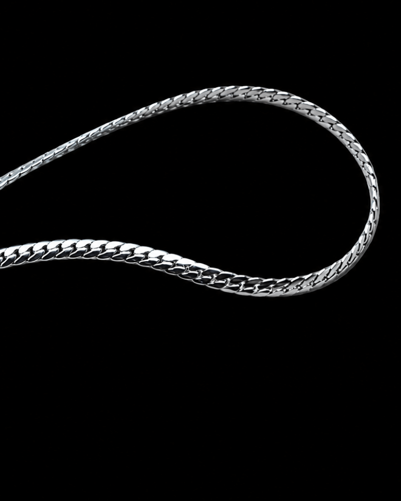 Veyra Curb Chain