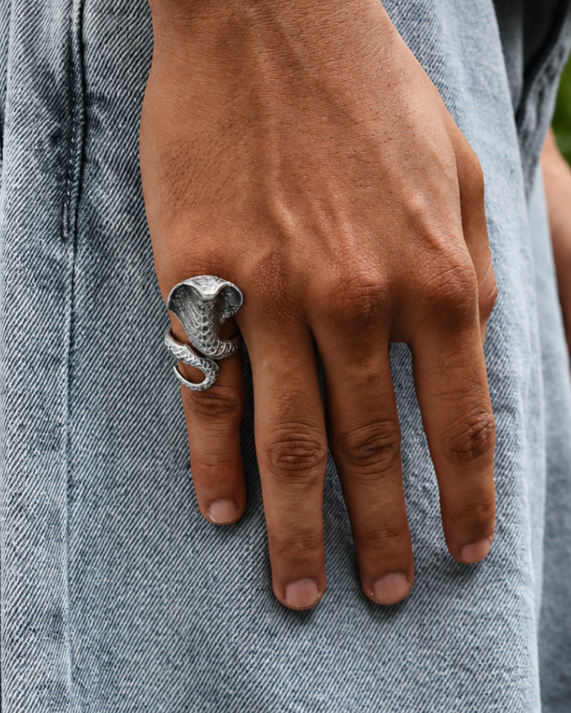 Serpent Crest Ring